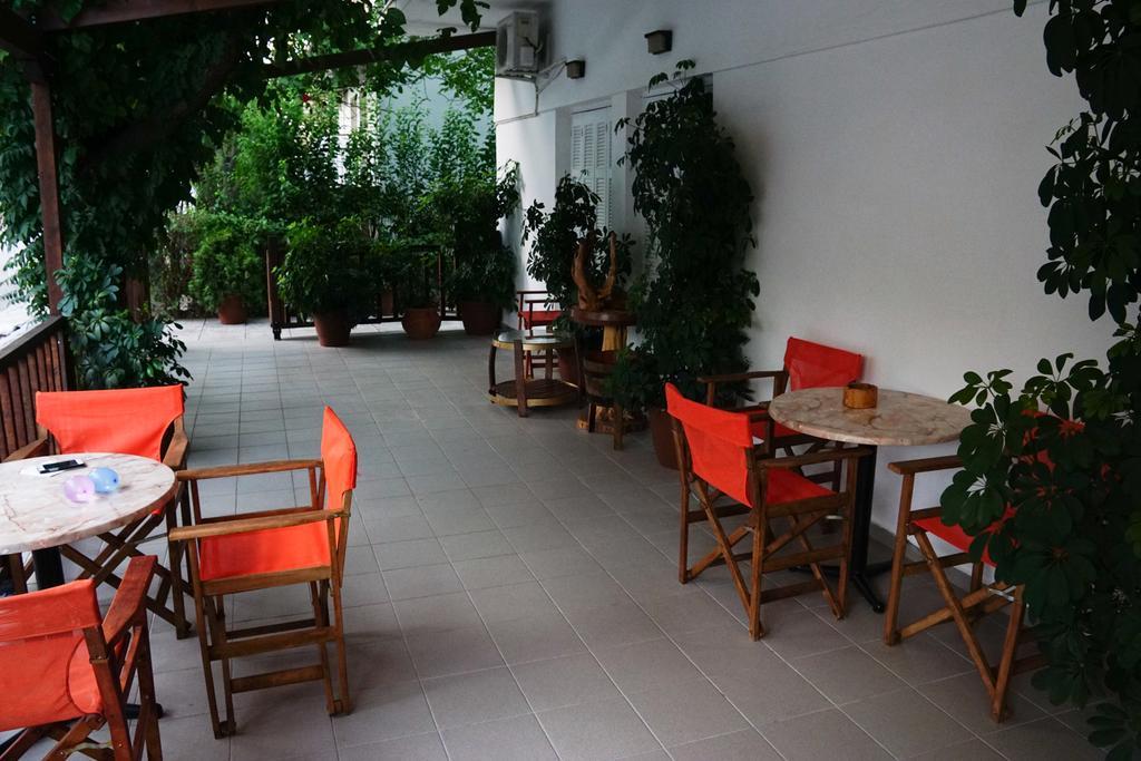 Elatos Hotel Loutra Ipatis Exterior foto